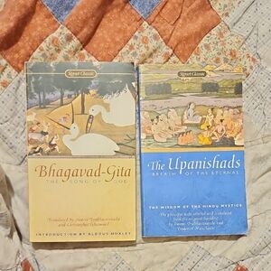 Art Of Two Hindu Books Upanishads And The Bhagavad Gita Paperbacks